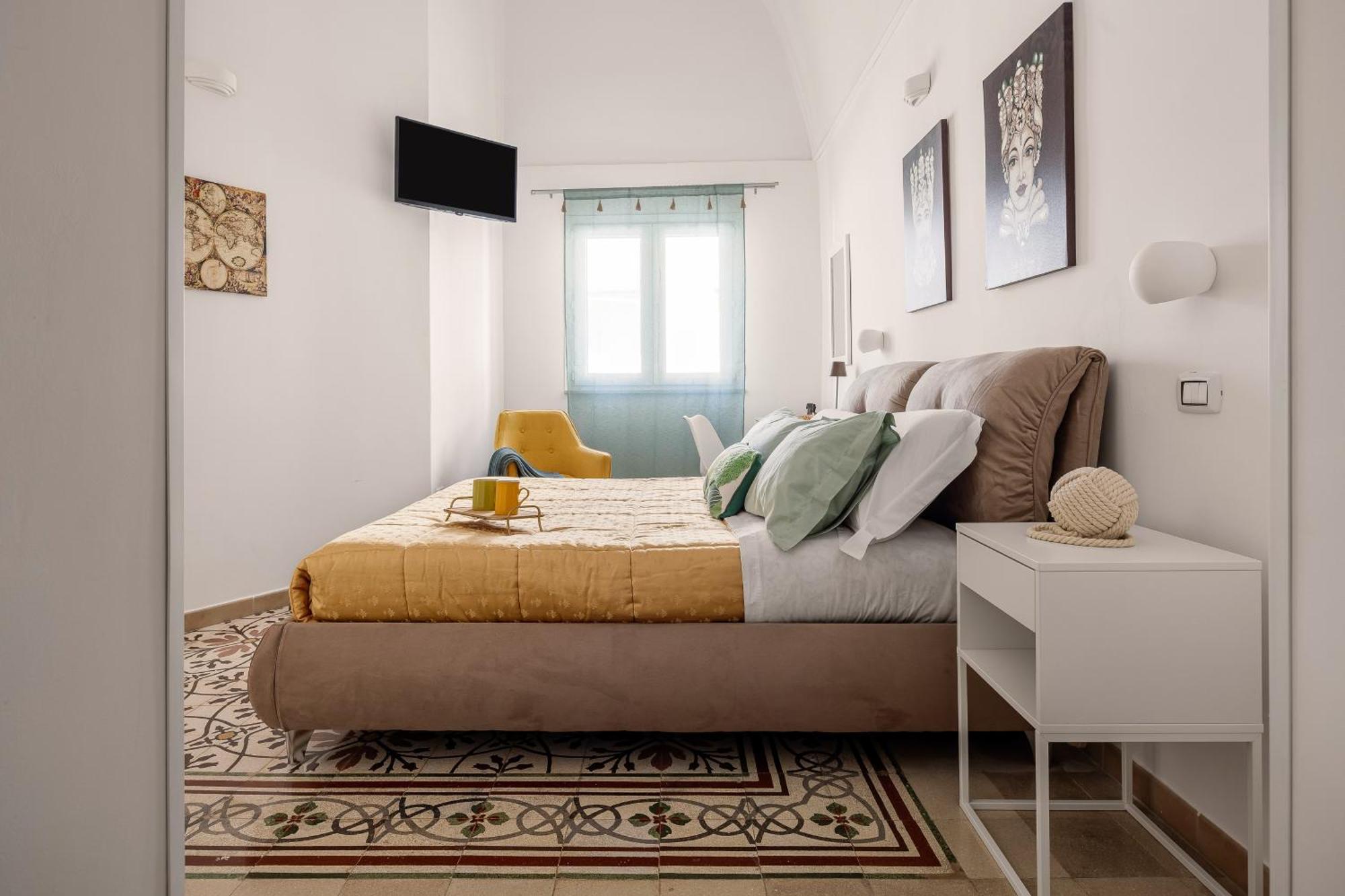 טראסיני Madre Terra Airport Rooms And Suites מראה חיצוני תמונה