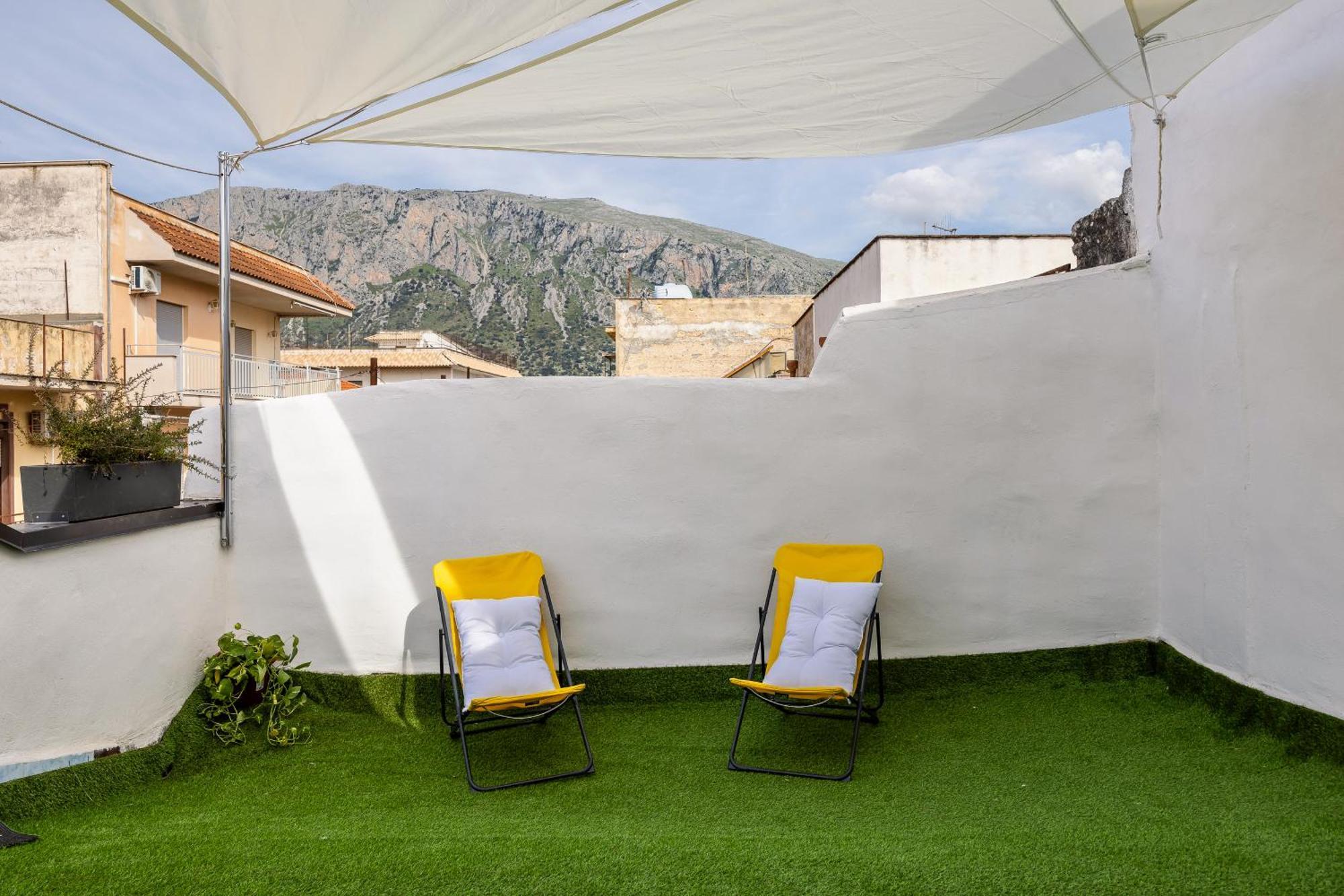 טראסיני Madre Terra Airport Rooms And Suites מראה חיצוני תמונה