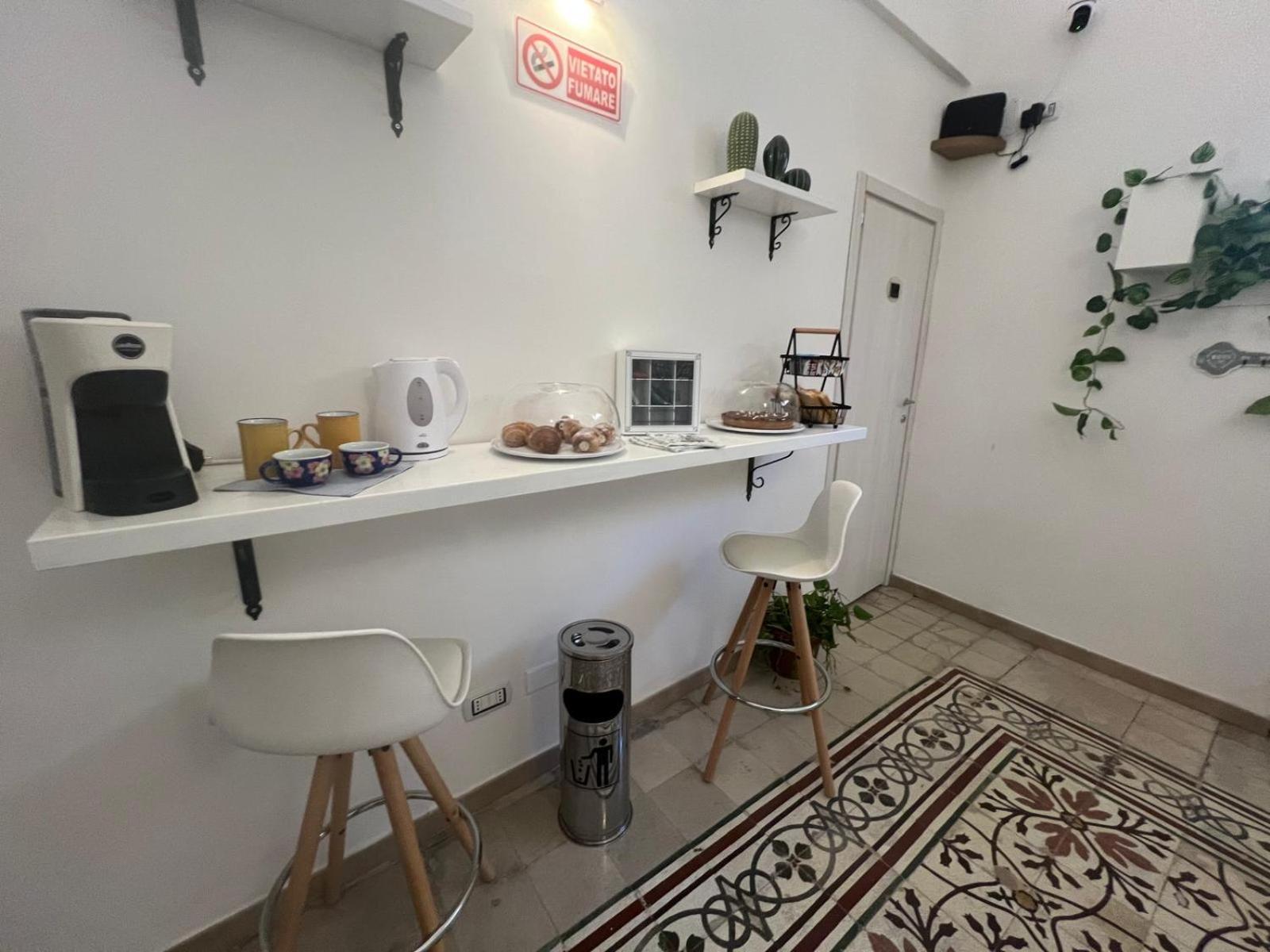 טראסיני Madre Terra Airport Rooms And Suites מראה חיצוני תמונה